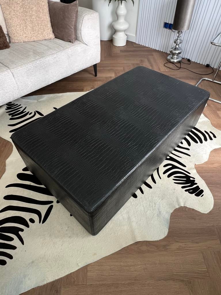 Luxe Poef Hocker Tafel Krokodillenleer Look 130x70x36 cm, Huis en Inrichting, Tafels | Salontafels, Ophalen, Overige materialen