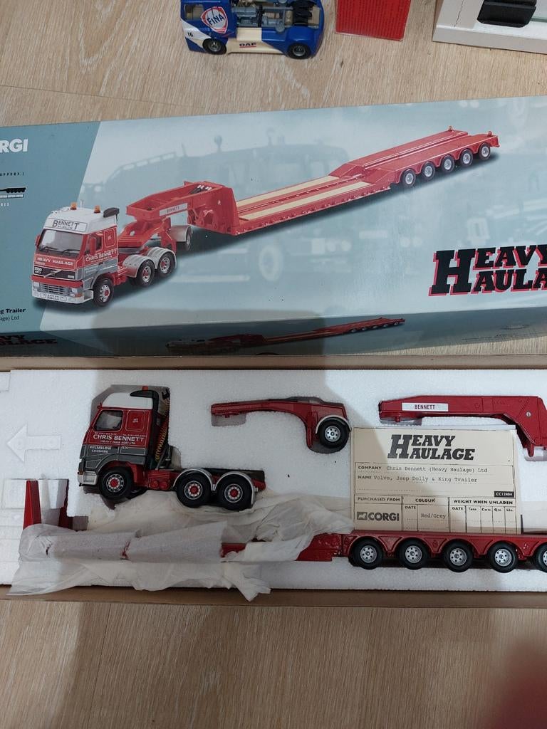 Corgi Heavy Haulage Bennett Truck met Oplegger, Ophalen of Verzenden