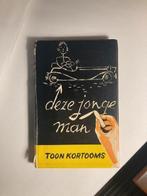 boek deze jonge man van Toon Kortooms, Ophalen of Verzenden, Gelezen, Toon Kortooms, Noord-Brabant