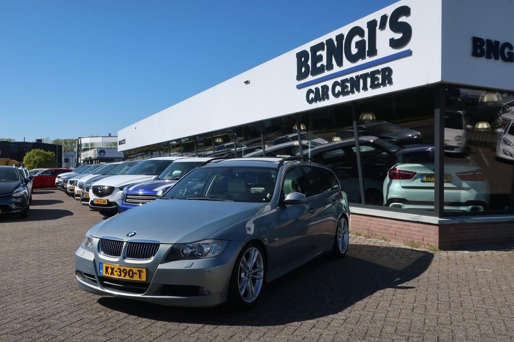 BMW 3-serie Touring 325i Dynamic Executive. PDC_Pano_Xenon_1, Auto's, Automaat, Achterwielaandrijving, Gebruikt, 2497 cc