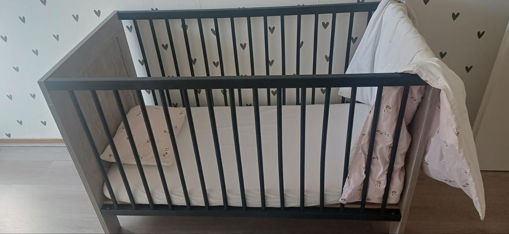 Nog goed uitziend ledikant + matras van, van asten, Ophalen of Verzenden, Gebruikt, Ledikant