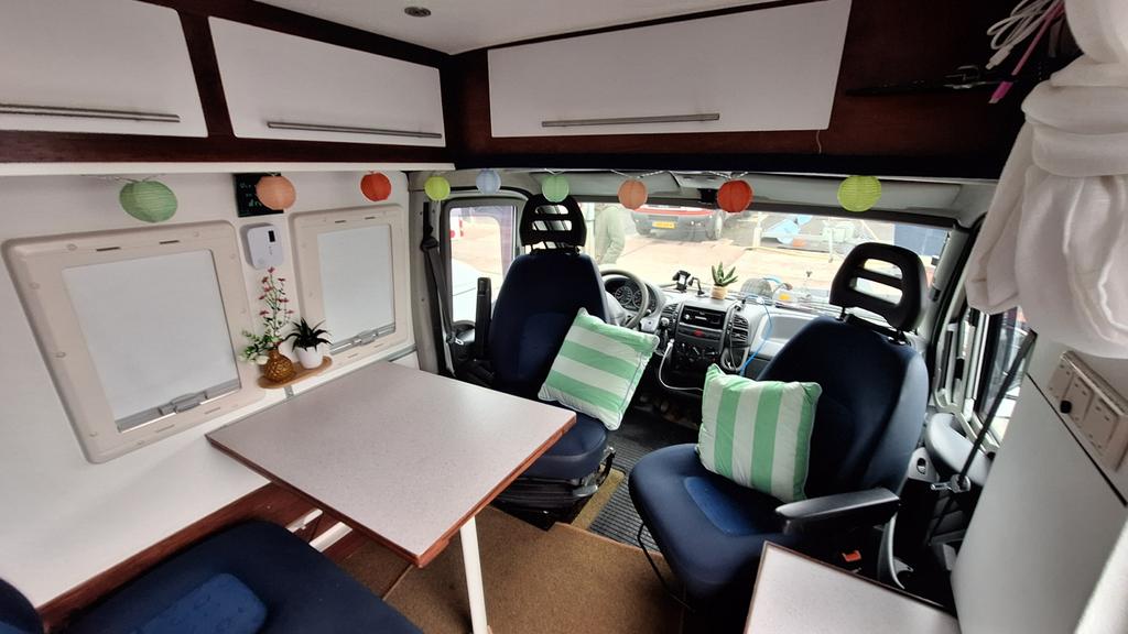 Caravans And Camping Peugeot