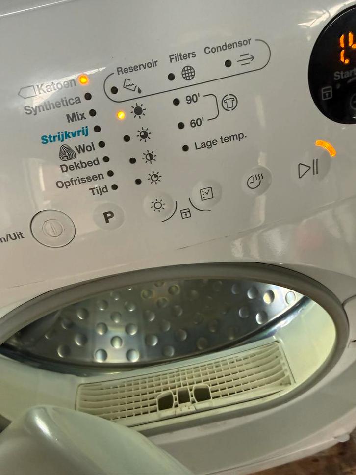 ZANUSSI LINDO CONDENSDROGER IZGS, Witgoed en Apparatuur, Wasdrogers, Zo goed als nieuw, Condens, Voorlader, 8 tot 10 kg, 85 tot 90 cm