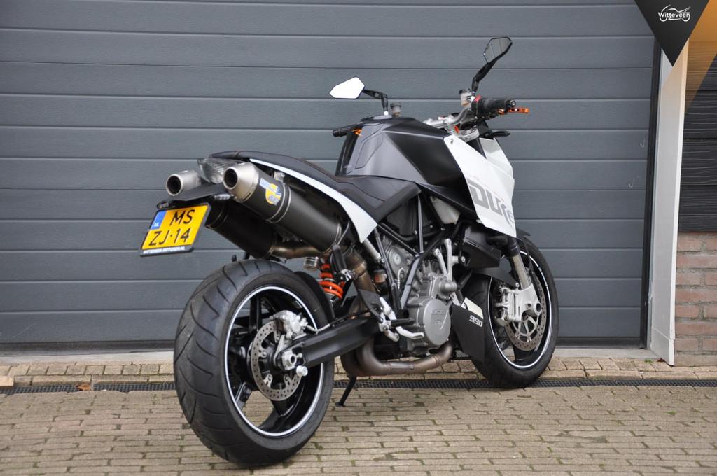 KTM 990 SuperDuke Zeer nette motor!, Bedrijf, Info@witteveenmotoren.nl, Witteveen Motoren BV, Naked bike