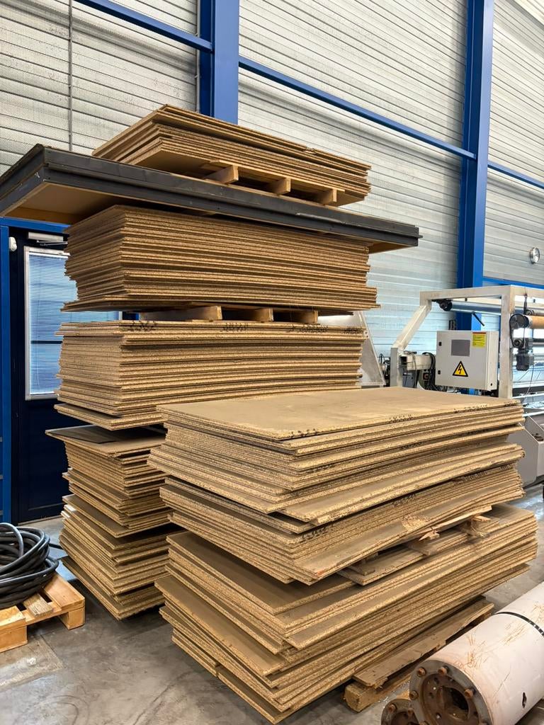 Partij houten platen 2x1 meter, Doe-het-zelf en Verbouw, Platen en Panelen, Ophalen, Gebruikt, Minder dan 20 mm