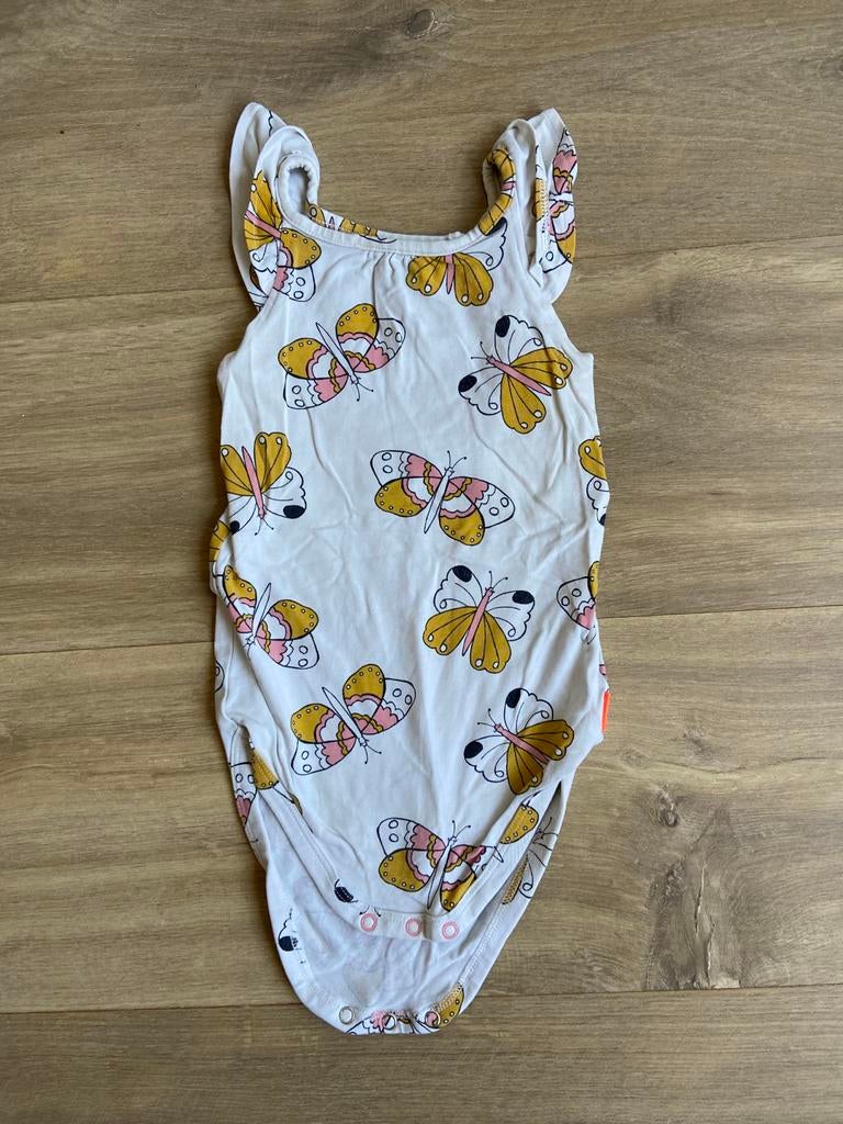 Hema romper met vlinders, maat 74-80, Ophalen, Zo goed als nieuw, Meisje, Nacht- of Onderkleding