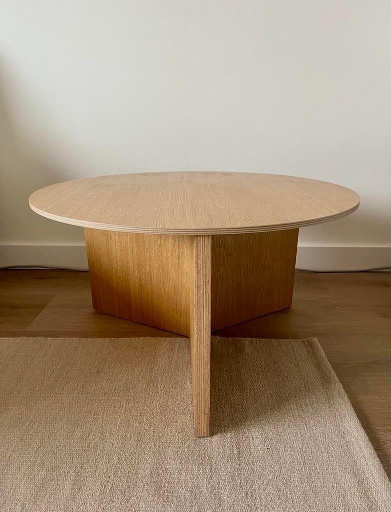 HAY Slit Wood bijzettafel 65 gelakt eiken, Huis en Inrichting, Ophalen, Minder dan 45 cm, Rond, 55 tot 75 cm