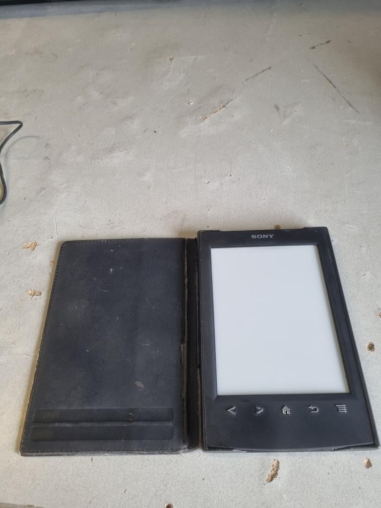 Sony PRS-T2N ereader met cover, Computers en Software, E-readers, Ophalen of Verzenden, Gebruikt