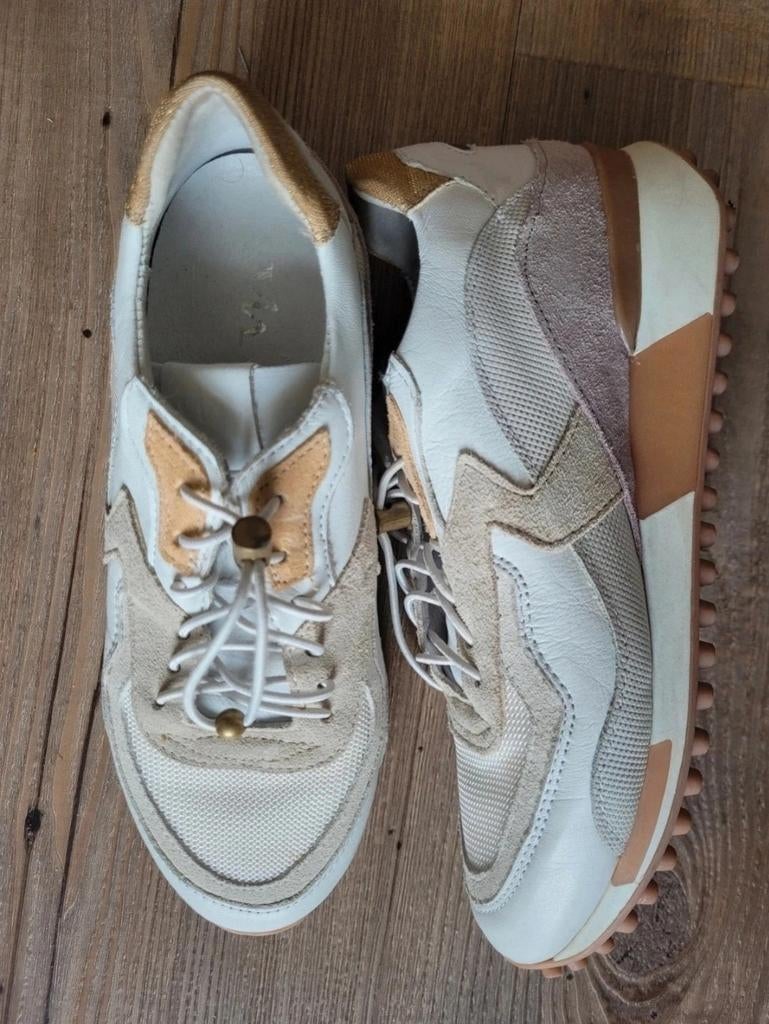Via Vai sneackers maat 36, Ophalen of Verzenden, Zo goed als nieuw, Beige, Sneakers of Gympen