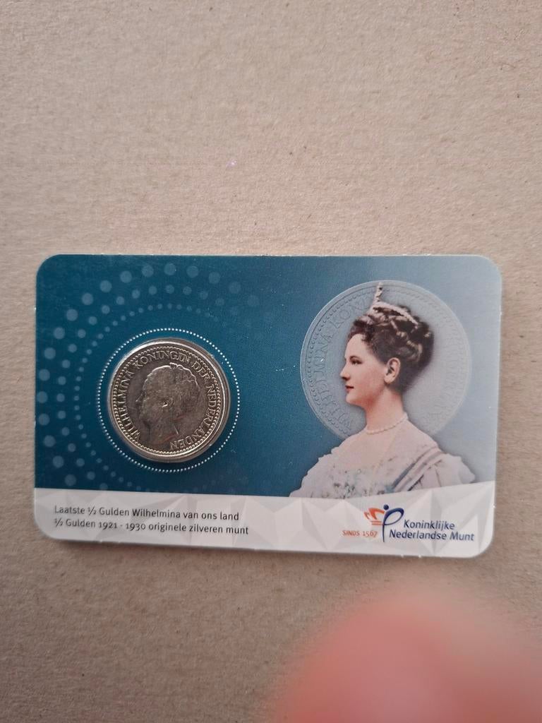 Nederland zilveren halve gulden 1922 in coincard, Postzegels en Munten, Munten | Nederland, ½ gulden, Zilver, Ophalen of Verzenden