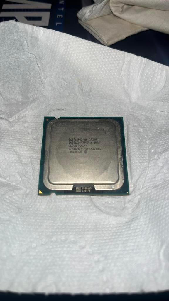 Intel Core 2 Quad, Computers en Software, Processors, Ophalen of Verzenden, Zo goed als nieuw