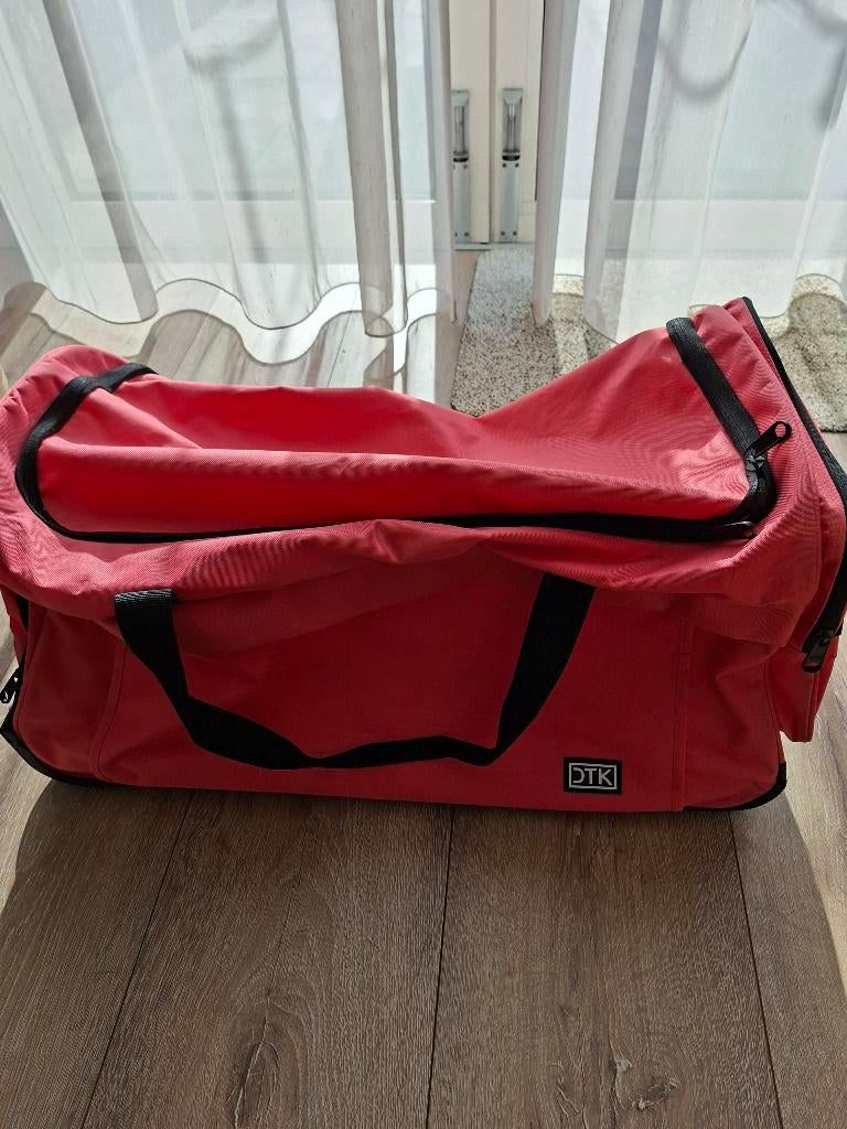 reistas 2 stuks met wieltjes, Ophalen, Overige kleuren, Minder dan 35 cm, Zo goed als nieuw