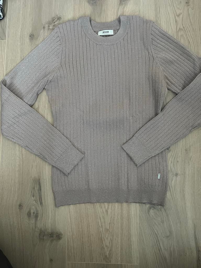 ANNA Geribbelde Trui met Glansdraad - Maat M, Ophalen of Verzenden, Nieuw, Maat 38/40 (M), Beige