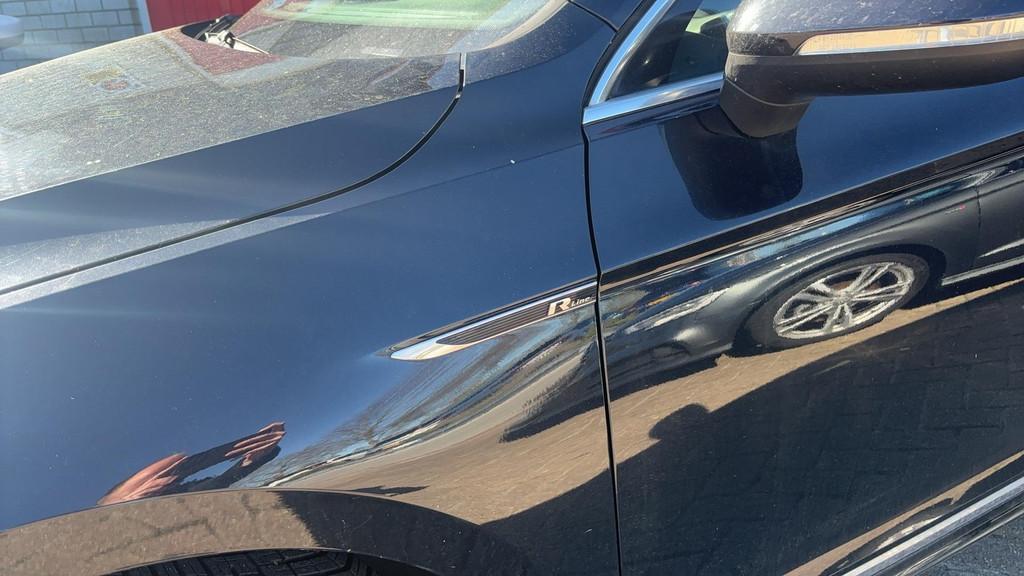 Volkswagen Passat Variant 1.5 TSI Elegance Business R R-LINE, 730 kg, 4 cilinders, 150 pk, Zwart