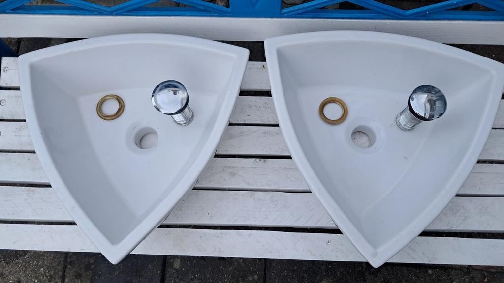 Wasbakken 2 stuks, Doe-het-zelf en Verbouw, Sanitair, Ophalen, Wastafel