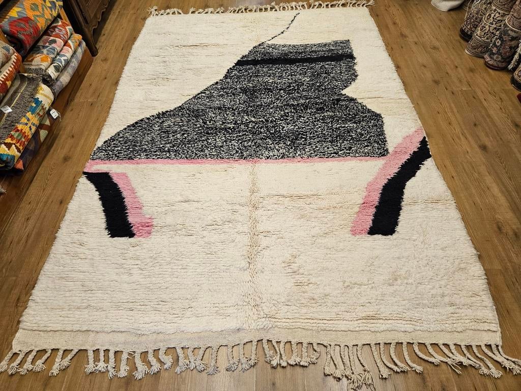 Handgeknoopt oosters tapijt Berber Beni Mrirt 300x210