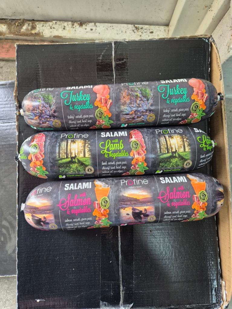 Profine Salami Worst 800gr, Dieren en Toebehoren, Ophalen of Verzenden, Hond