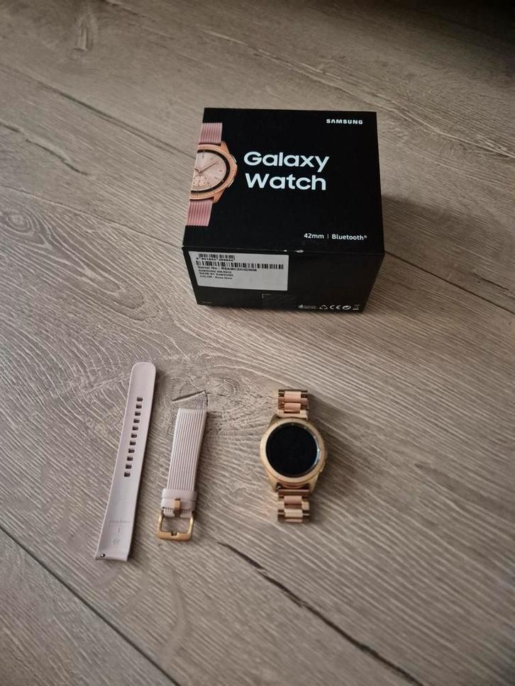 Samsung Galaxy Watch 42mm Roségoud met extra bandje, Sieraden, Tassen en Uiterlijk, Smartwatches, Zo goed als nieuw, Android, Roze