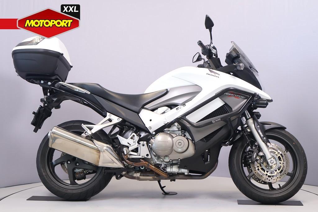 Honda VFR 800 X CROSSRUNNER (bj 2012), Motoren, Motoren | Honda, Honda Motor Europe Ltd, Bedrijf, Toermotor, Customer.service@honda-eu.com