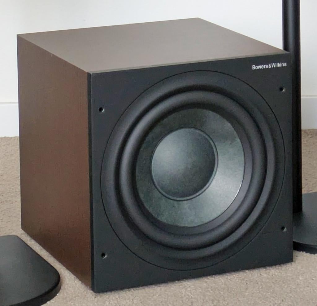 Bowers & Wilkins B&W ASW 610, 200 W sub met spikes, Gebruikt, Subwoofer, Ophalen of Verzenden, Bowers & Wilkins (B&W)