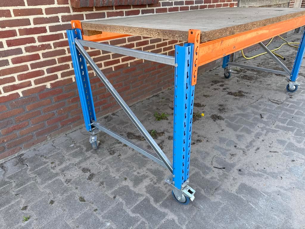 Verrijdbare Werktafel 2.5M x 1M voor Werkplaats, Ophalen, Gebruikt, 70 tot 120 cm
