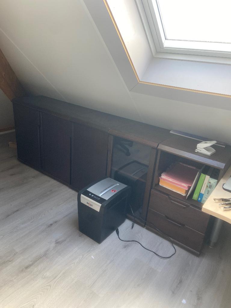 Kasten, Huis en Inrichting, Kasten | Boekenkasten, 200 cm of meer, 25 tot 50 cm, Gebruikt, Met deur(en)