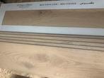 Keramisch parket vloertegels 4,75m2, Ophalen, Zo goed als nieuw, Overige materialen, Plinten