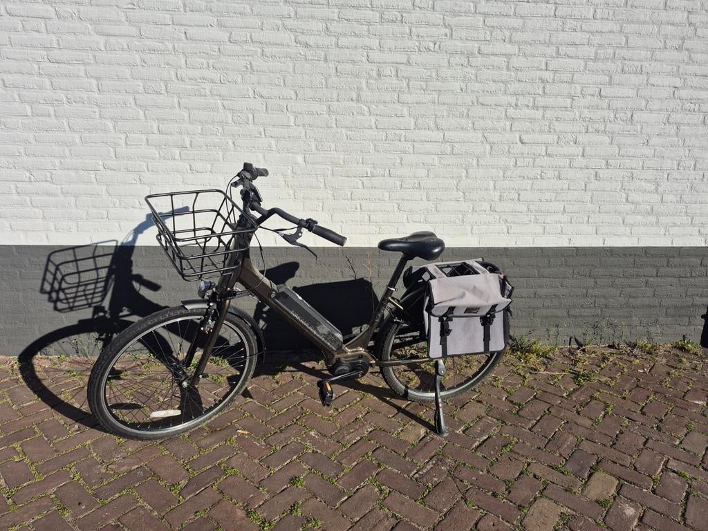 Elektrische fiets, bijna 2 jaar oud, Ophalen of Verzenden