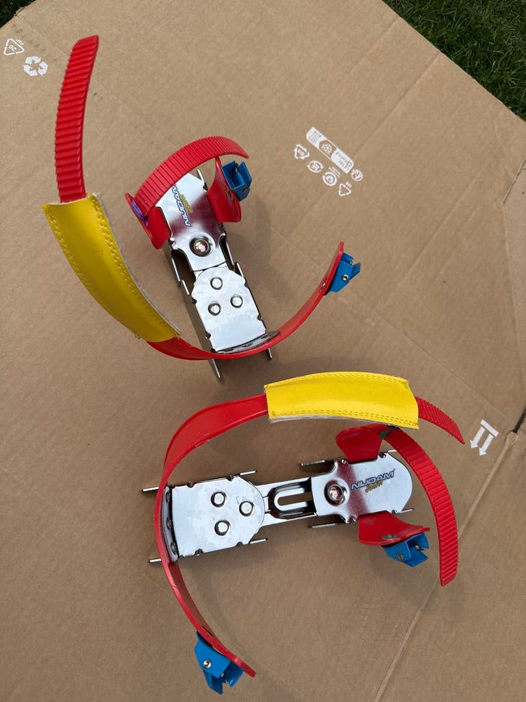 Nijdam Junior verstelbare ijzers schaatsen, Ophalen of Verzenden, Gebruikt, Overige typen, Nijdam