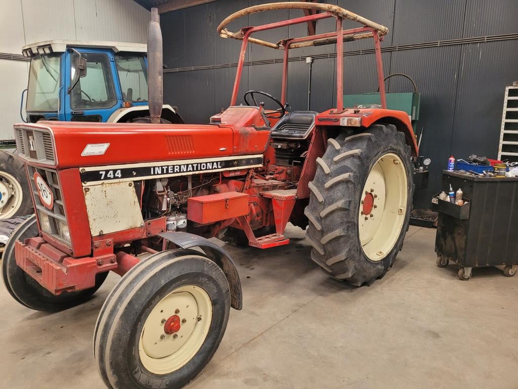 International 744, Ophalen, Gebruikt, Tot 2500, Case IH