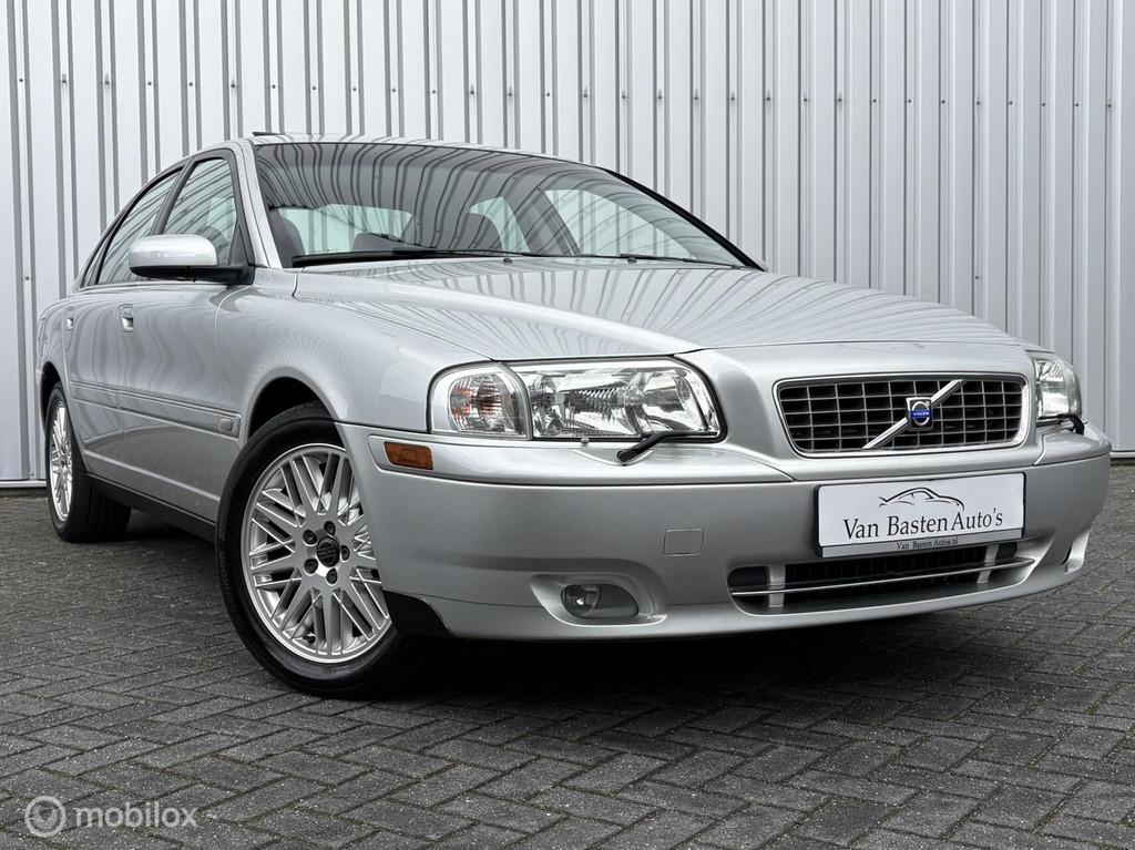 Volvo S80 2.4 Momentum | Aut | Schuifdak | PDC | Youngtimer, Auto's, Gebruikt, Zwart, 2000 kg, Leder en Stof