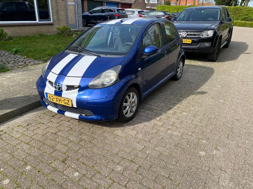 Toyota Aygo 1.0 12V Vvt-i 5DRS 2007 Blauw, Auto's, Toyota, Voorwielaandrijving, 68 pk, Origineel Nederlands, Handgeschakeld