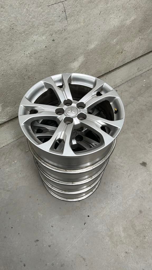 Mitsubishi Outlander 5/114,3 r18, Ophalen of Verzenden, Zo goed als nieuw