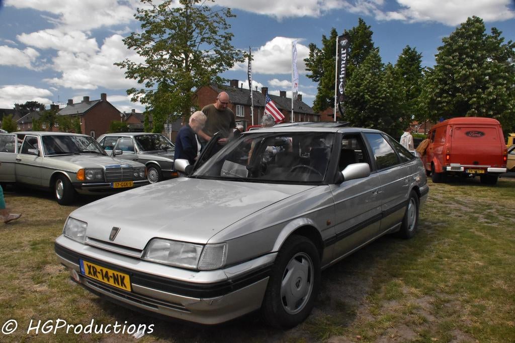 Rover 800-Serie 2.7 827 Vitesse HB AUT U9 1989 Grijs, Auto's, Rover, 1380 kg, 800-Serie, Origineel Nederlands, 2675 cc