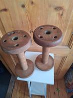 Twee houten klossen, Ophalen of Verzenden