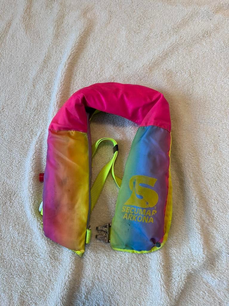 Secumar reddingsvest 20-50kg, Watersport en Boten, Watersportkleding, Ophalen of Verzenden, Zo goed als nieuw, Kind, Reddingsvest of Zwemvest