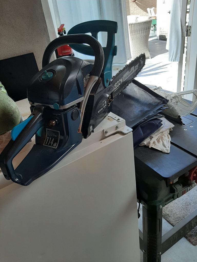 moterzaag, Ophalen, 70 mm of meer, Kettingzaag, Zo goed als nieuw