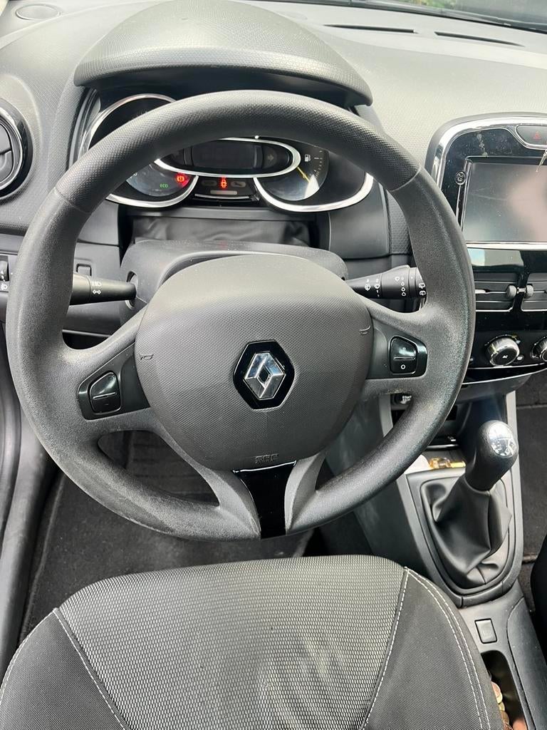 Renault Clio!, Auto's, Renault, Voorwielaandrijving, 1046 kg, 4 cilinders, 96 €/maand