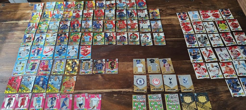 113 panini fifa 365 adrenalyn XL kaartjes, Ophalen of Verzenden, Zo goed als nieuw, Buitenlandse clubs, Poster, Plaatje of Sticker