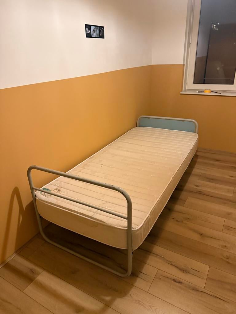 Vintage jaren '70 metalen bedframe, Ophalen