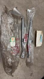 Honda Gl 1000 Goldwing Bracket set Nos 08153-43101, Ophalen of Verzenden, Honda, Goldwing, GL 1000