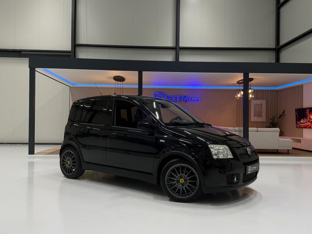 Fiat Panda 1.4 16V Sport Navi Sportuitlaat Carbon Elekt. Ram, Voorwielaandrijving, Elektrische ramen, Gebruikt, Zwart