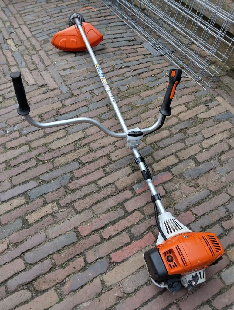 Stihl FS131 bosmaaier draadkop, Ophalen of Verzenden, Gebruikt, Benzine, Stihl