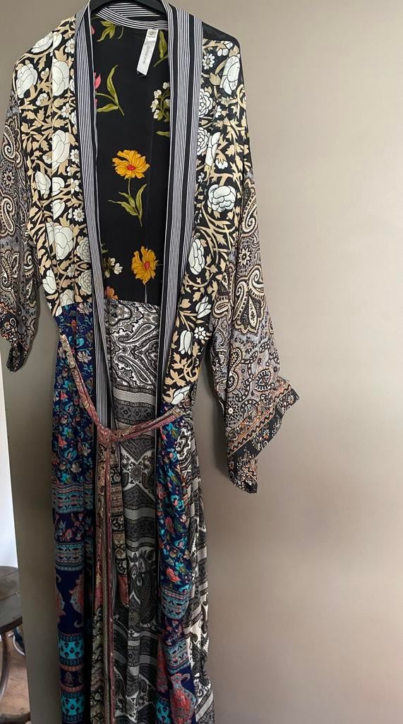 Gold en silver kimono, Ophalen of Verzenden, Zo goed als nieuw