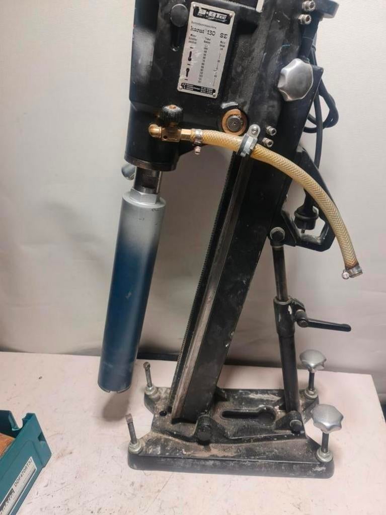 Karat diamantboormachine set met statief
Incl diamantboren, Ophalen of Verzenden, N.v.t, N.v.t, N.v.t