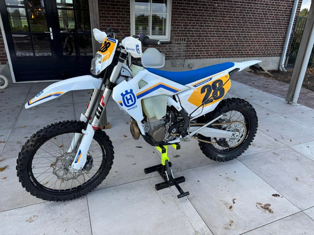Husqvarna FE 450 Enduro 2024 12uur, Motoren, Motorrijbewijs A, Particulier, Meer dan 35 kW, Enduro