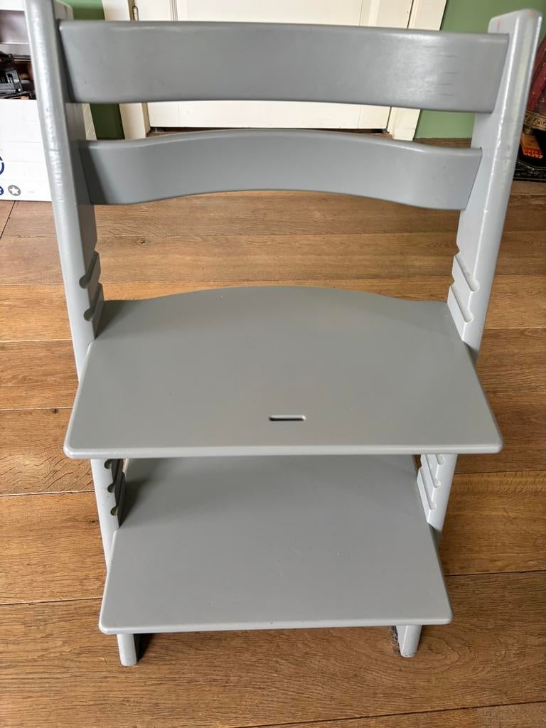 Stokke TripTrap Stoel grijs, Kinderen en Baby's, Kinderstoelen, Ophalen, Zo goed als nieuw, Meegroeistoel