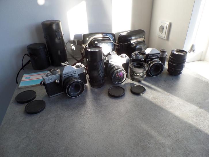 3 Praktica camera’s met lenzen, Audio, Tv en Foto, Fotocamera's Analoog, Gebruikt, Spiegelreflex, Overige Merken, Ophalen of Verzenden