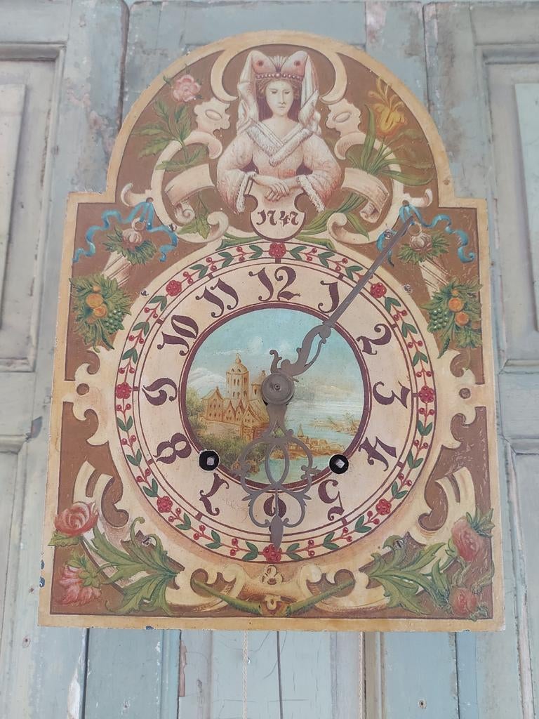 Oude hangklok decoratief beschilderd, Ophalen
