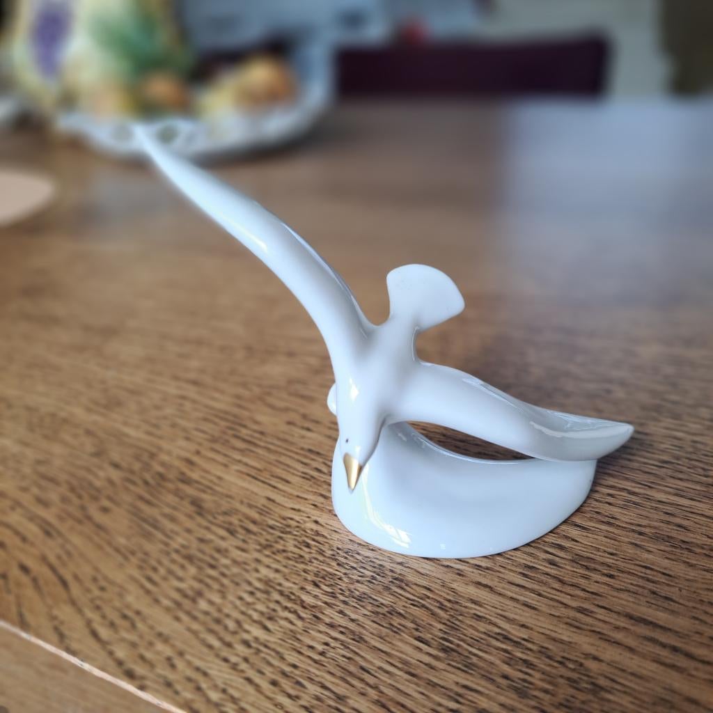 Beeld meeuw in vlucht., Ophalen of Verzenden, Zo goed als nieuw, Dier